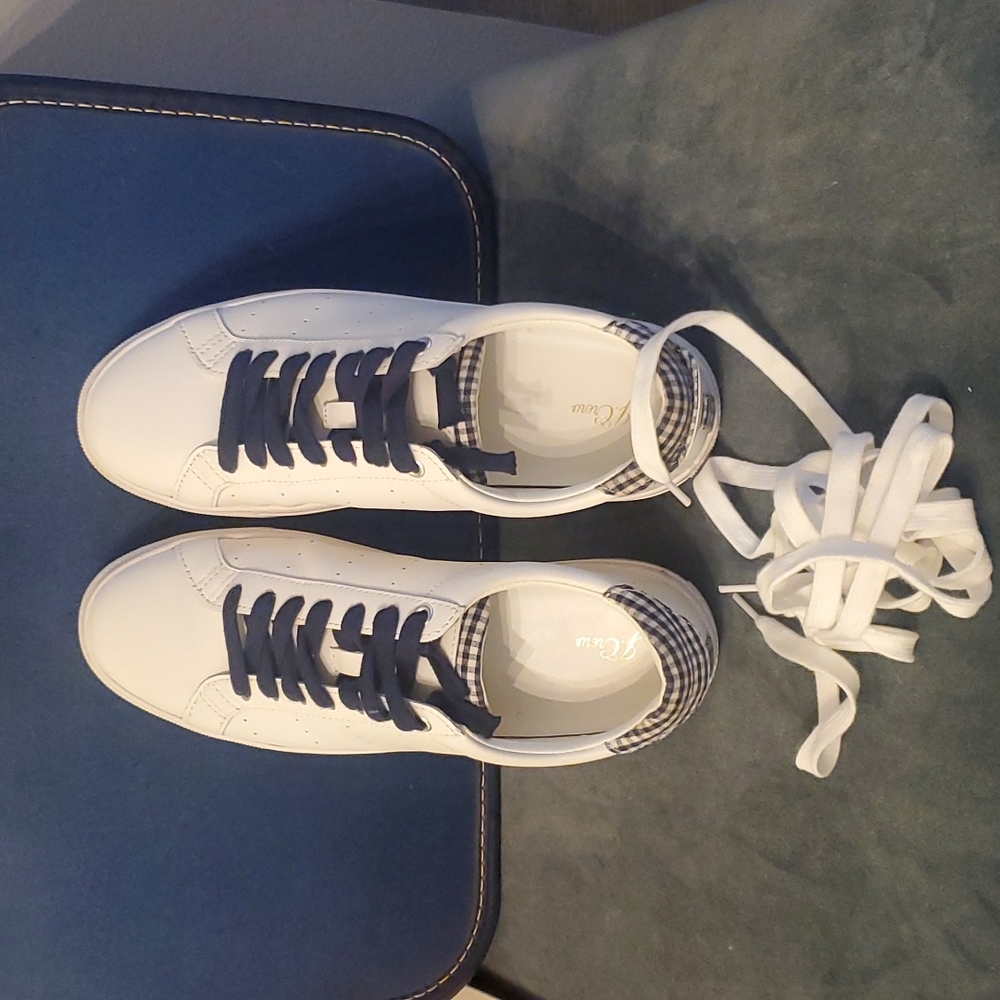 J.CREW WHITE LEATHER SNEAKERS